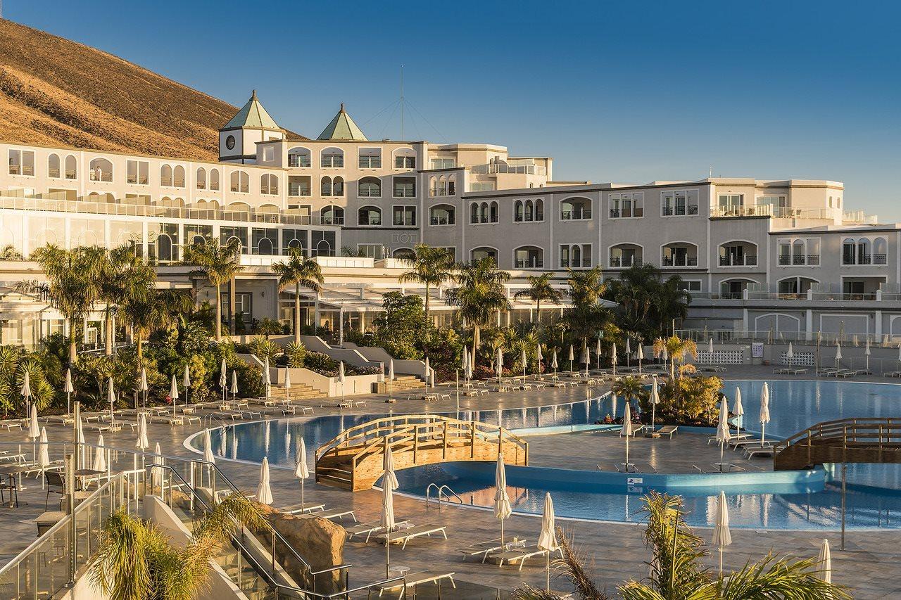 Royal Palm Resort & Spa (Adults Only) Playa De Esquinzo Exterior foto